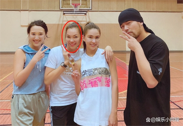 曾馨莹是林心如闺蜜,为郭台铭生下3个孩子,还想为72岁的他拼4胎