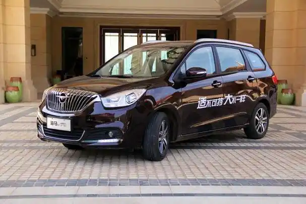 海马汽车v70怎么样,海马mpv七座商务车_车平台