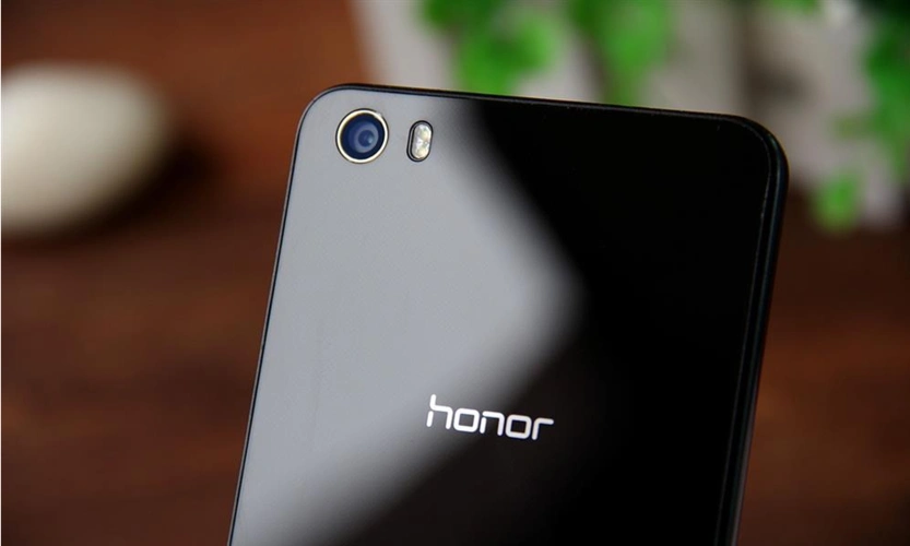 决不放弃老用户年内将荣耀升级成鸿蒙系统