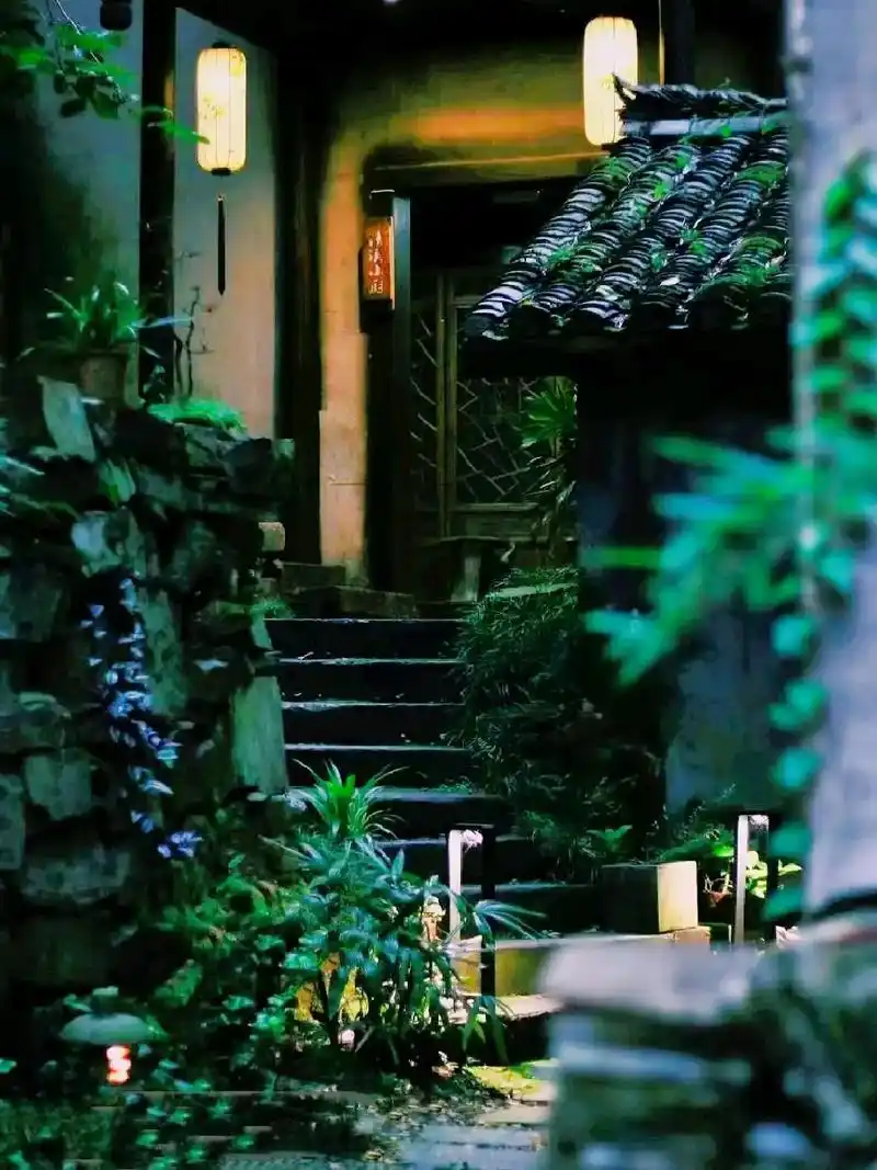 听歌赏景   #所遇皆美好 #心安即是归处 #你若盛开清风 - 抖音