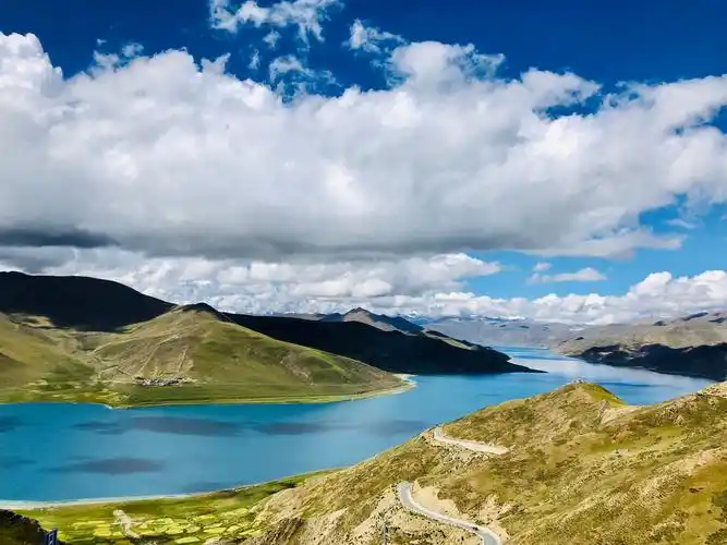 9.3西藏羊卓雍错(羊湖)