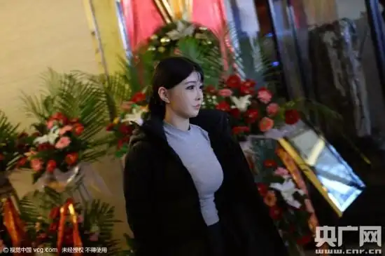 艺校大一学生代言内衣 19岁女生秀出d罩杯