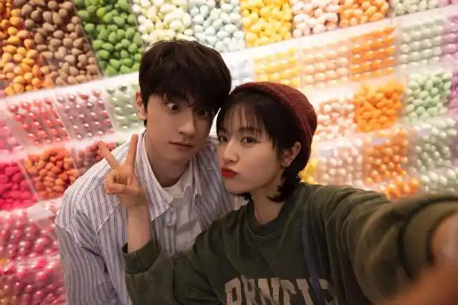 李兰迪林一时间角色海报