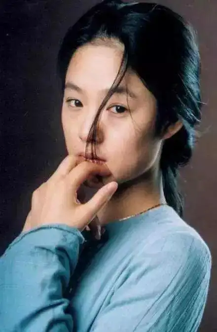 周韵四十,美得不像人间烟火