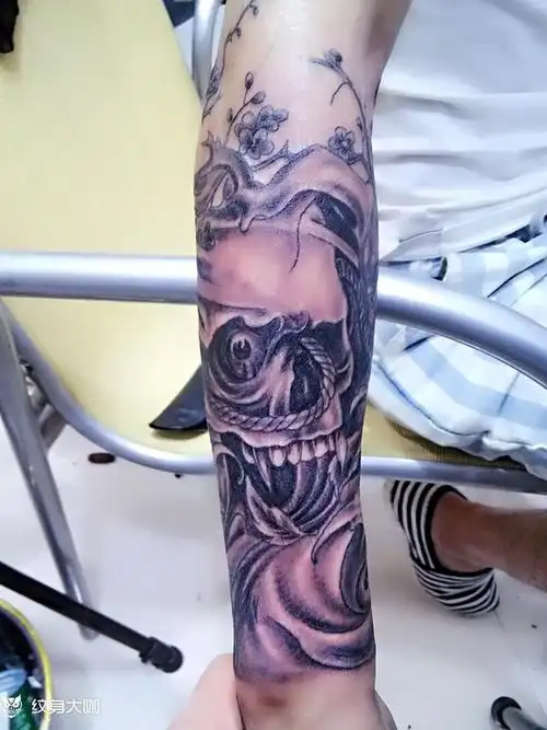 小臂全包_纹身图案手稿图片_彭毅的纹身作品集