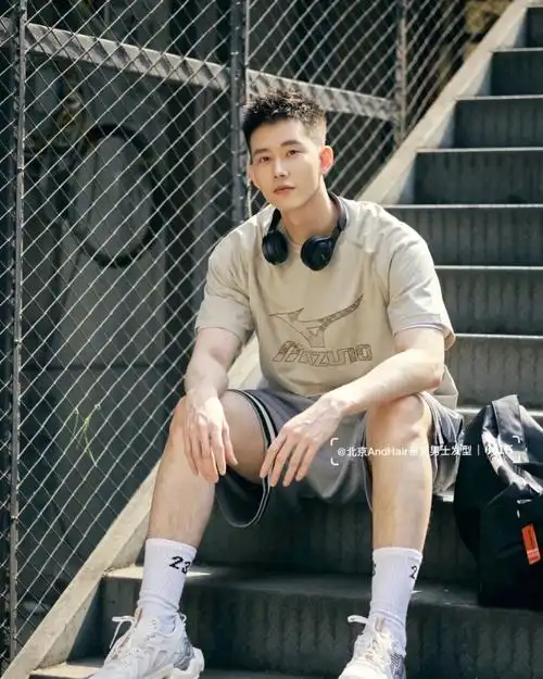 为什么喜欢运动的男生都喜欢这款发型?