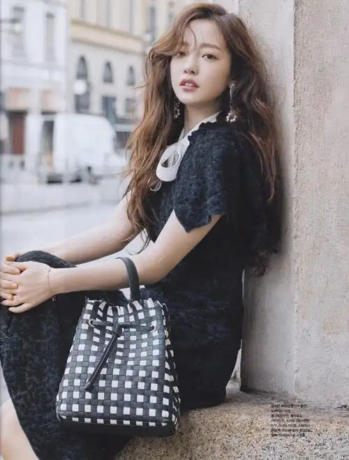 具荷拉哥哥请愿立法:禁止未尽抚养义务的父母继承子女遗产