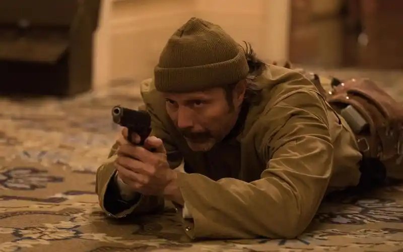 《极线杀手》,黑心老板,过河拆桥