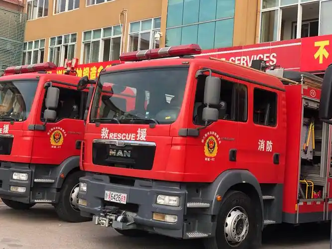 霸气的消防车,小朋友们你们知道吗?