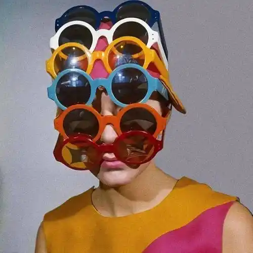 个性男女生微信头像_那点钱