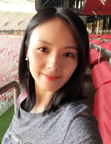 38岁曹艳状态超好没老太,还是哪个当年那个仙气飘飘的六公主