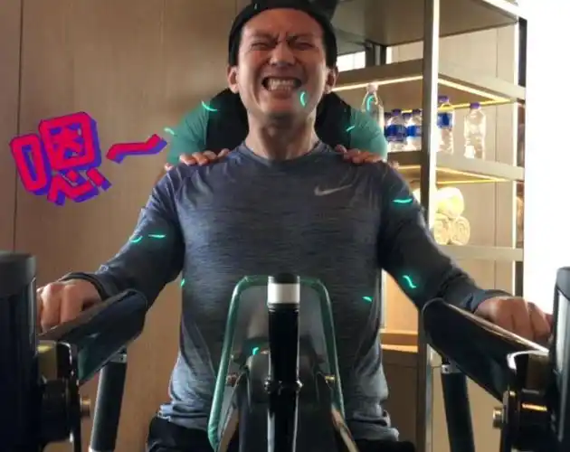 跟随超哥一起燃烧卡路里!_邓超