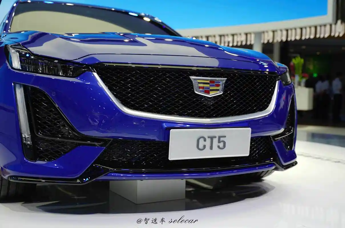 2019成都车展实拍详解凯迪拉克ct5预计四季度上市