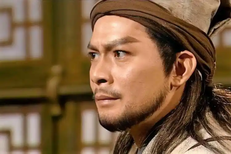 金庸写了十五部武侠作品,能被称为大侠的仅三人,郭靖是其中一个