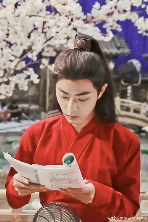 陈情令超话91#肖战王一博陈情令#那个夏天惊艳了所有人的红衣羡羡
