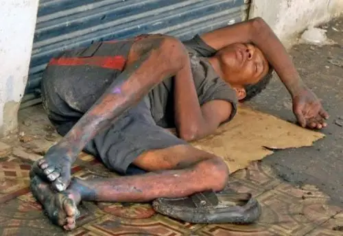 "艰难的活着",尼日利亚街头乞丐悲惨记录(组图)