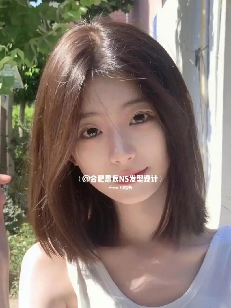 超级适合圆脸,方脸,国字脸女生的锁骨发发型  ————94给大家推荐