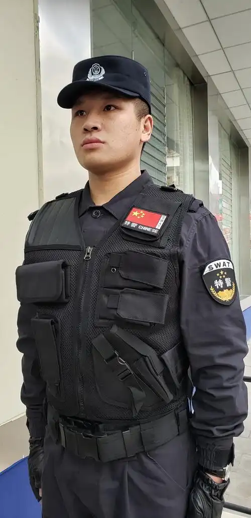 2019年1月4日黔·渝两地公安特警"冬季练兵"跨省拉动演练在道真自治县