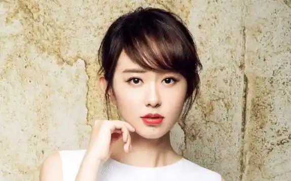 原创拥有高颜值的孙耀琦演过很多古装剧一直属于不温不火