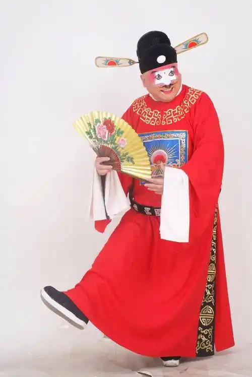 豫剧牛派艺术:扎根中原 唱响时代_鹤壁市_文化_金不换