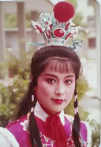 何英何赛飞方雪雯董柯娣夏赛丽吴海丽周美姣江瑶徐爱武陈輝玲陶慧敏俞