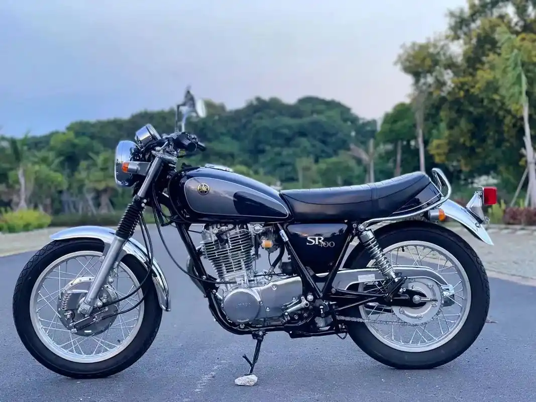 1992原漆鼓刹版雅马哈sr400.#创作灵感 #复古机车  - 抖音