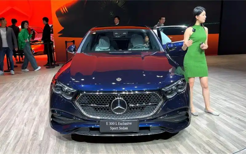 2024款 奔驰e300l 运动版|外观内饰展示