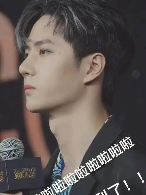 向全世界安利王一博基本原图 有的加了滤镜 就连痘痘都那么好看