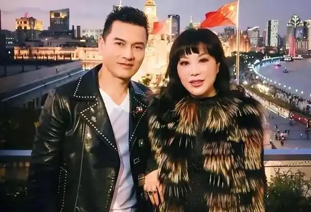 回顾一婚娶周海媚二婚娶邝美云三婚娶亿万富婆吕良伟到底凭啥