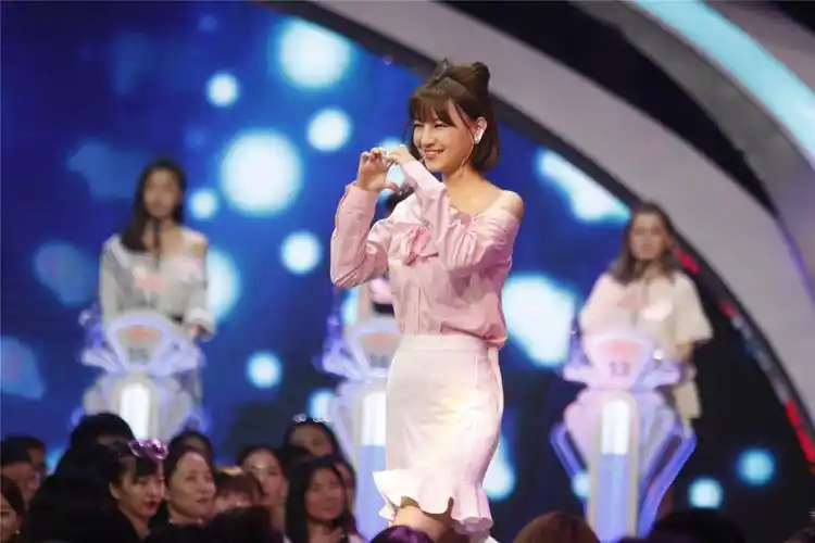 爱笑的女生运气不会太差非诚勿扰陈洁获专属告白