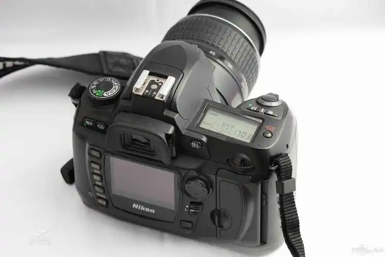 900元出尼康单反d70s相机