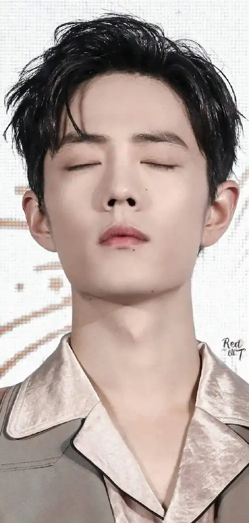 博君一肖##王一博 爱心痣