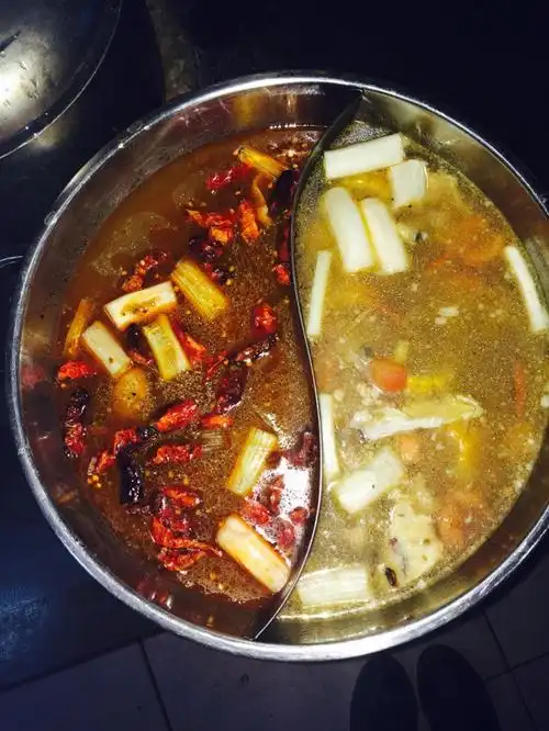 鸳鸯火锅的做法图解10