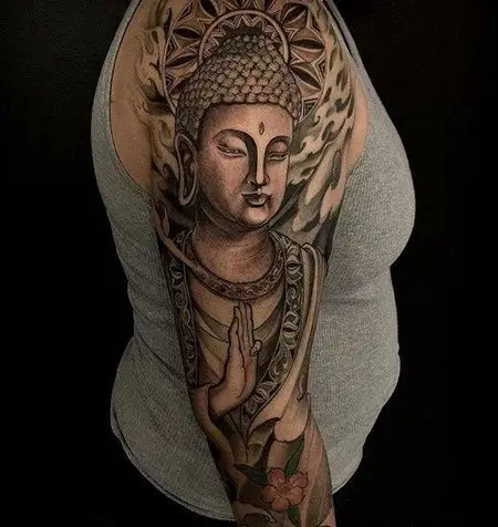 新传统大臂佛纹身图案