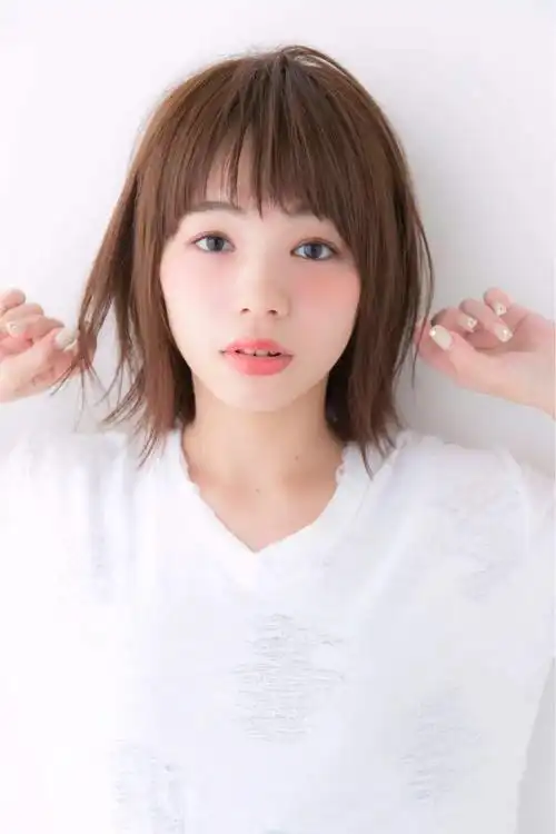 在日本发型网站上非常受欢迎的齐肩短发小学生齐肩短发扎法简单