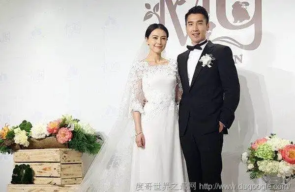 赵又廷与高圆圆婚后常被爆肚皮有喜,日前王骁还脱口「听说赵又廷老婆