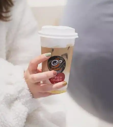 这个冬天,coco用奶茶和鲜花为你送来"小温暖"!