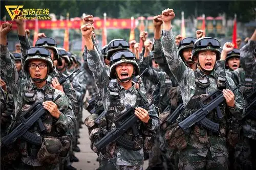 誓师出征第80集团军某旅举行跨区域演习动员大会