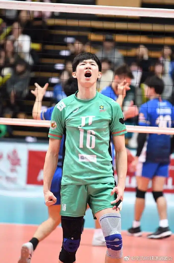 刘力宾给力!日本排球天皇杯jt雷霆称王!