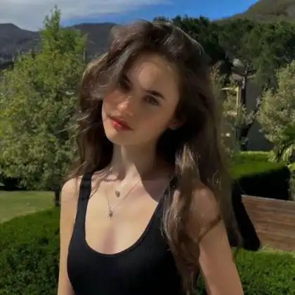 欧美女头ins高级感 高清好看的ins高级质感欧美女头图片_女生头像