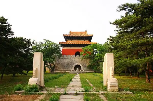 李计忠大师解古墓风水明仁宗朱高炽献陵