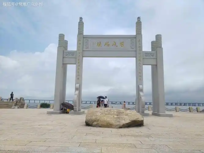 固戍码头,人山人海,赏海景好去处