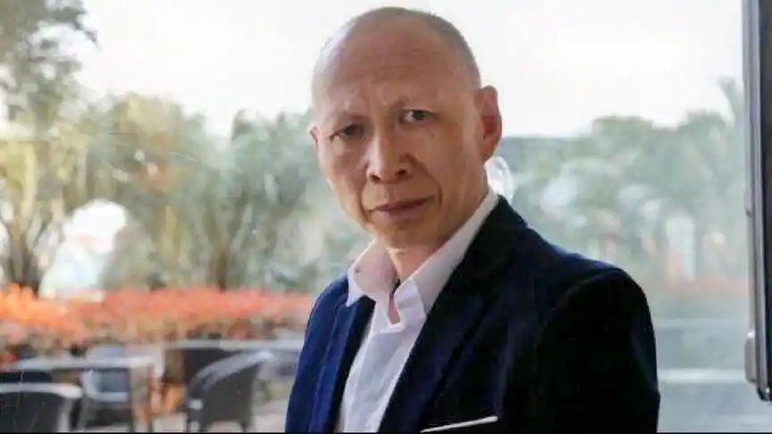 李明为什么不让女儿当演员?直言:她长得太像我,明星谈女儿合集