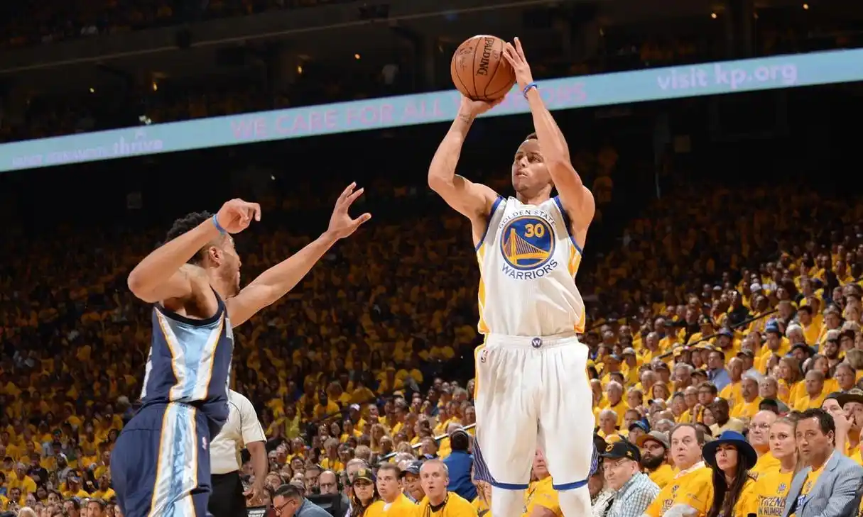 灰熊铁闸:早见过库里这水平