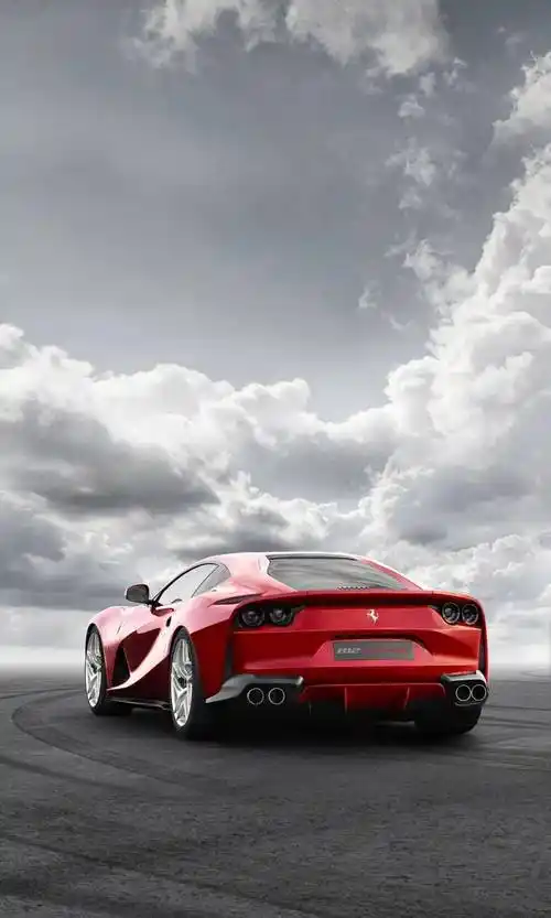 手机壁纸,点击图片,长按保存图片,在手机"设置"中添加成桌面或锁屏