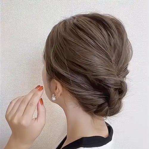 笔记灵感  #减龄发型  #thelogsalon创始人刘永  #日常编发   #编发