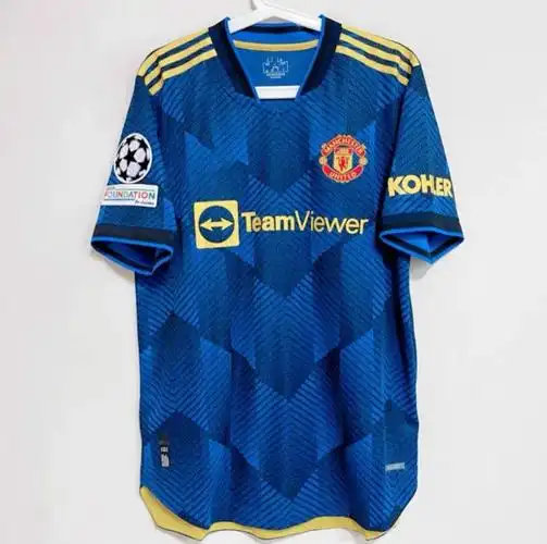 滕讯体育nba旗舰202122曼联二客场球衣18号b费林加德桑乔c罗球员版