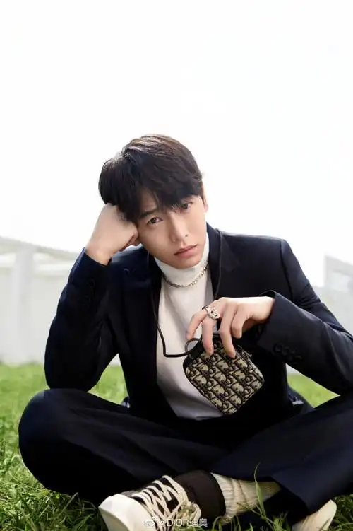 彭昱畅 cr:水印(侵删)