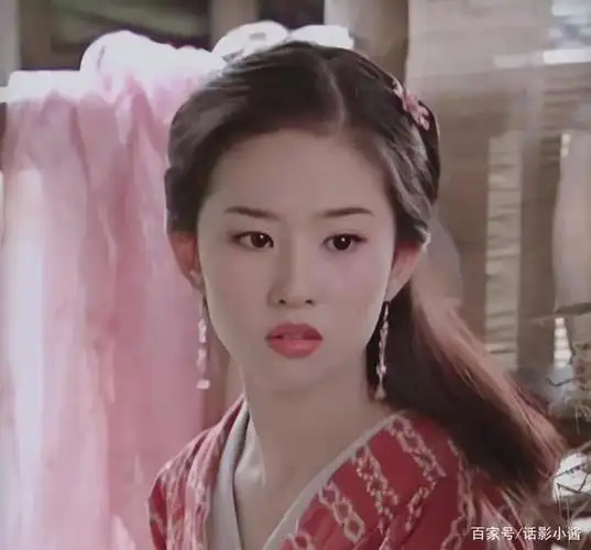 穿古装绝美的"溜肩"女演员,只服这6位,肩若削成,宛若画中人