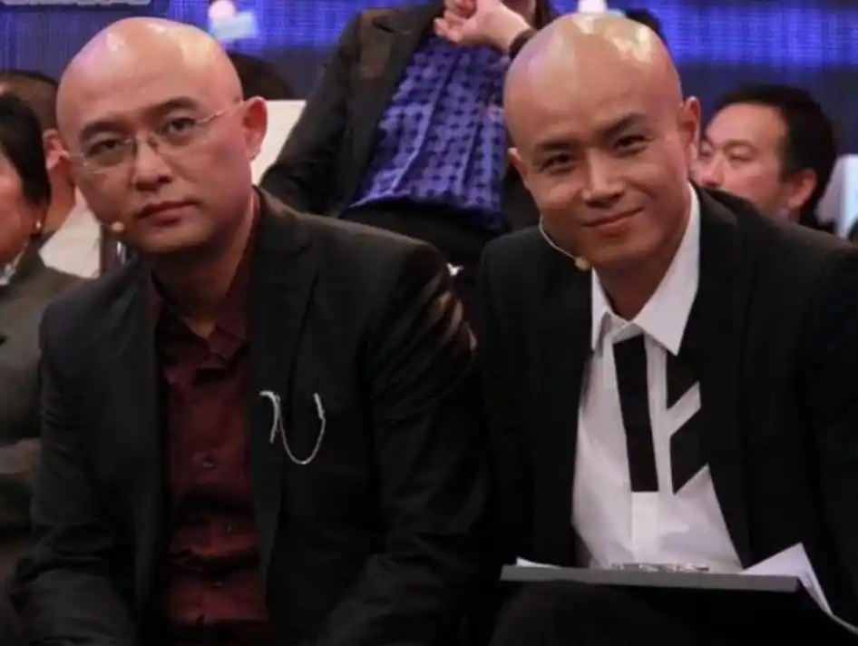 乐嘉:节目上与宁静争吵,靠女儿赚流量,他在不归路越走越远